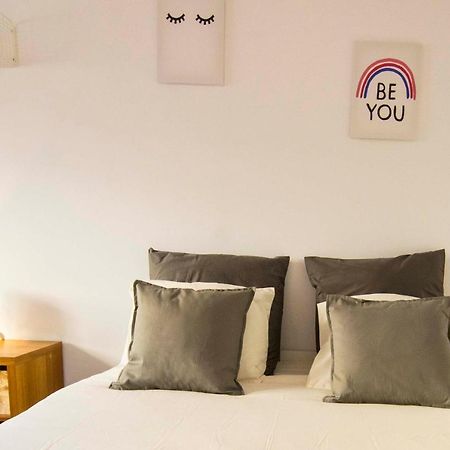 P&P Apartaments Arapiles Малага Экстерьер фото